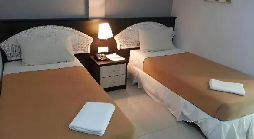 Georgetown Hotel 2*, ג'ורג' טאון